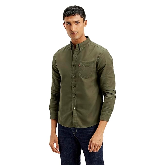 Levi's Men's Solid Slim Fit Button Down Shirt